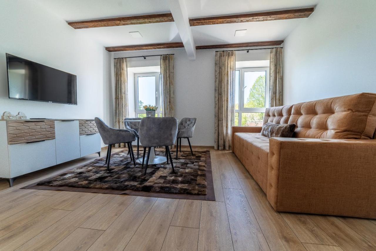 Apartamentai Muzika Šilutė Eksteriør billede