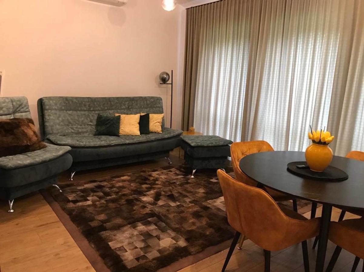 Apartamentai Muzika Šilutė Eksteriør billede
